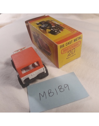 Matchbox Superfast #20 - 4x4 Jeep - Desert Dawg - 1981 Lesney England - NOS - Mint in Box