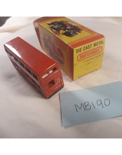 Matchbox Superfast #17 - London Bus - 1981 Lesney England - NOS - Mint in Box