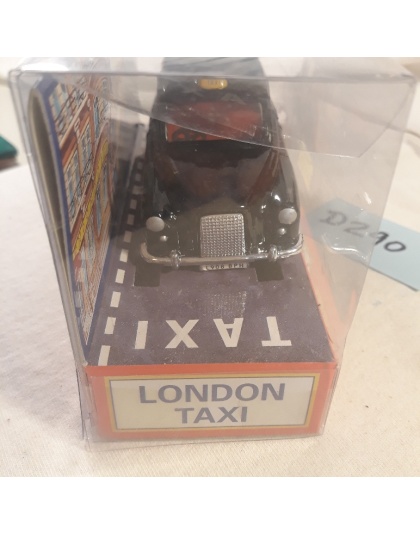 Rare - Zyll Collection London Taxi - NOS - MIB - Die cast from 1990's