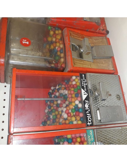 Vintage Gumball Machines - all shown