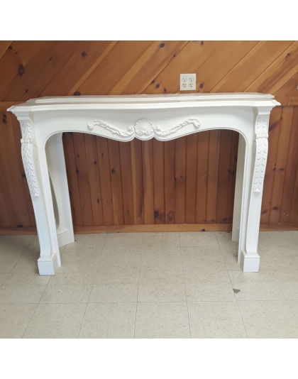 Fireplace wooden mantels - Lot of 2